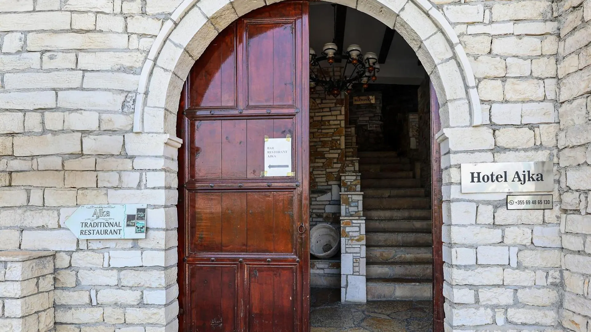Hotel Ajka Berat Albánie