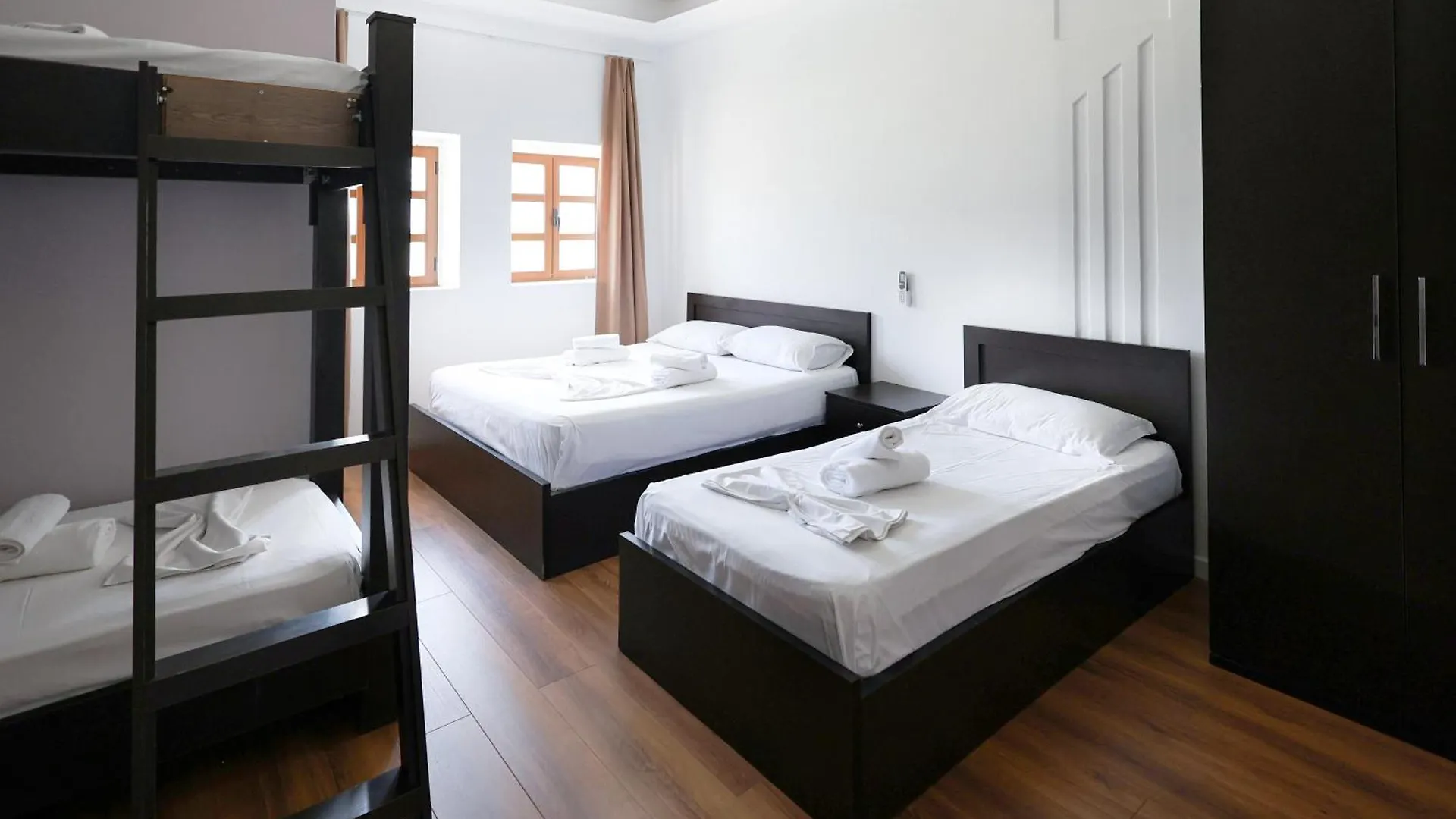 Hotel Ajka Berat