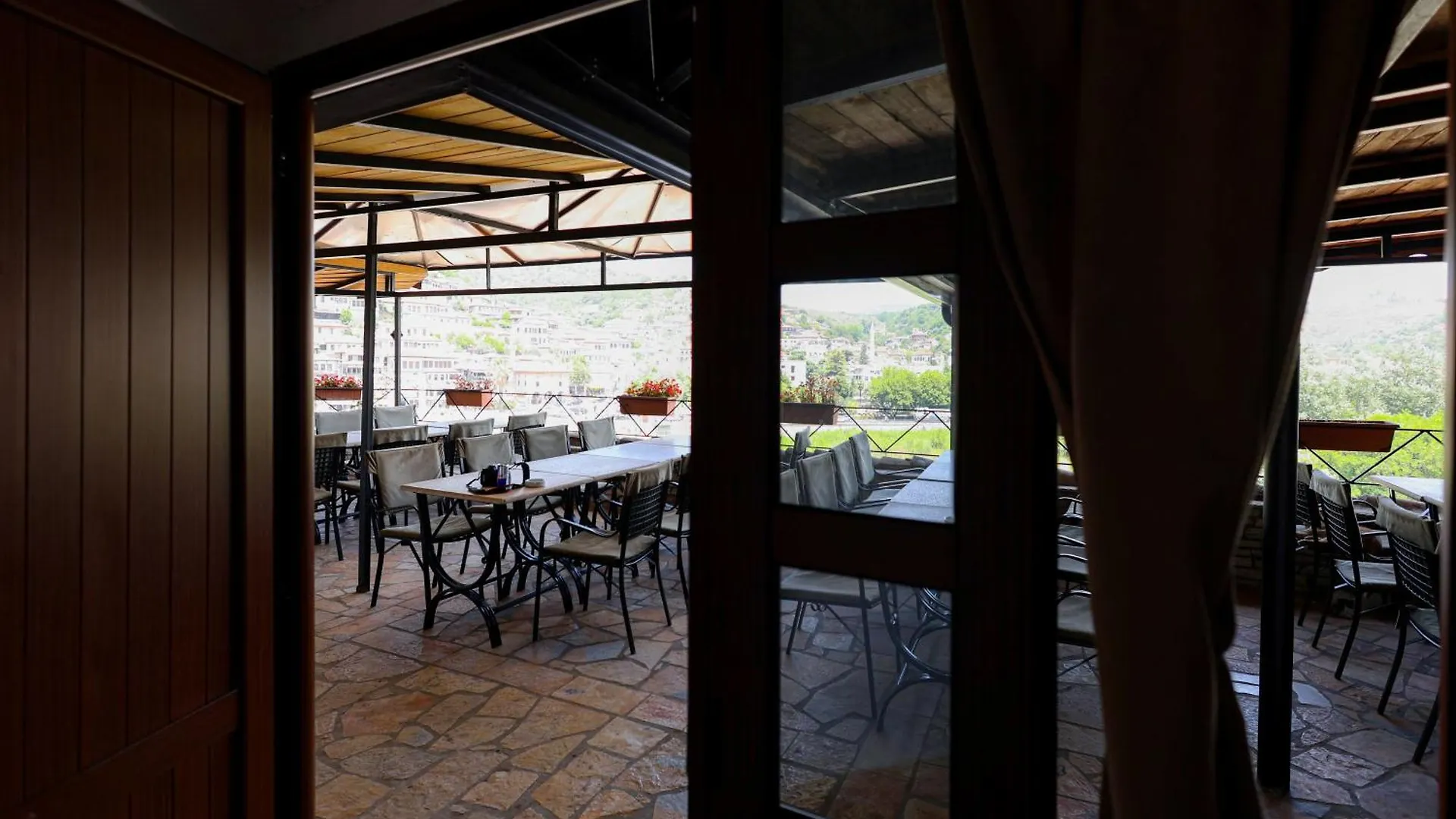Hotel Ajka Berat