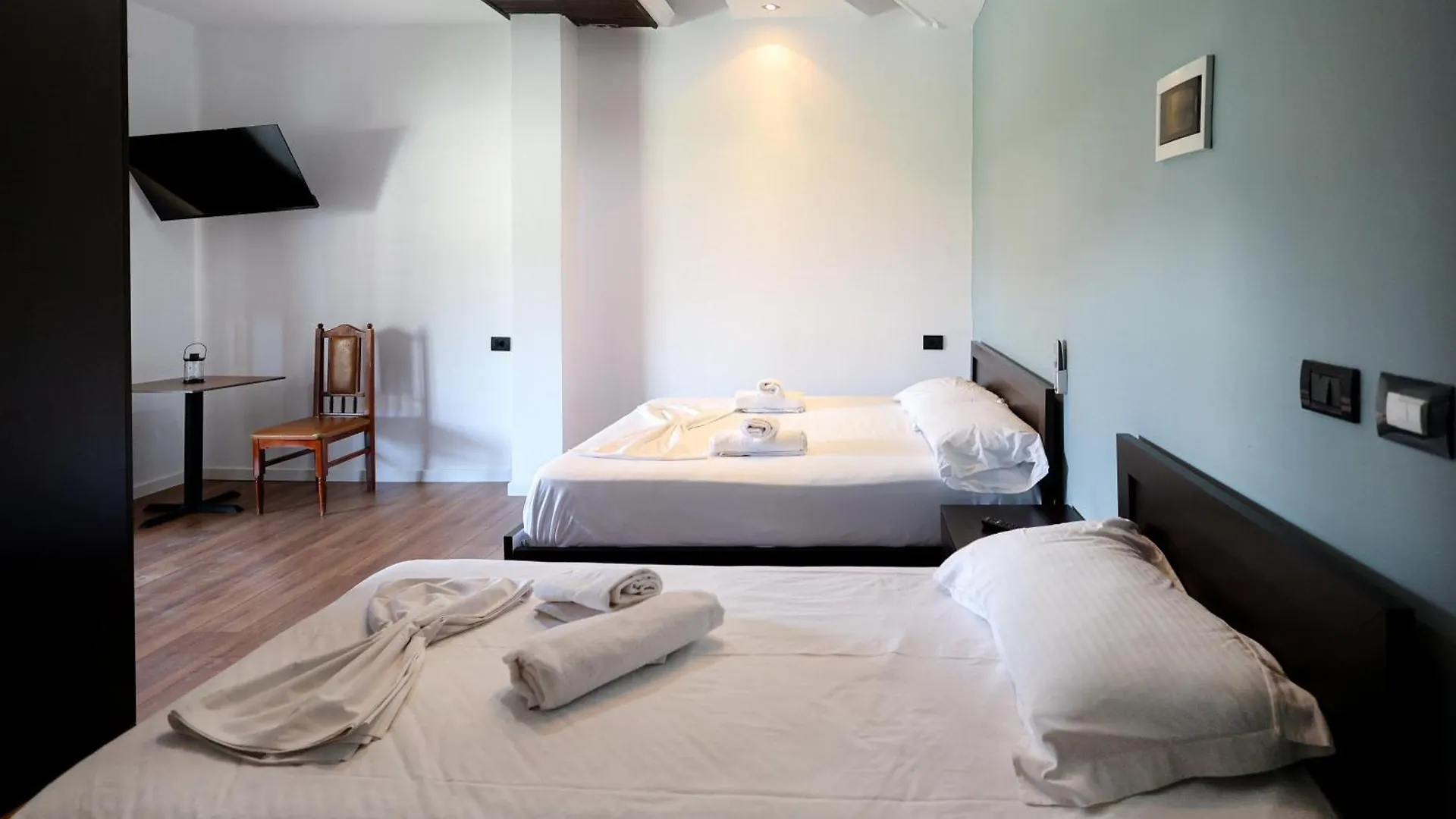 Hotel Ajka Berat